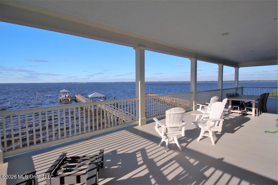Image 3: Porch