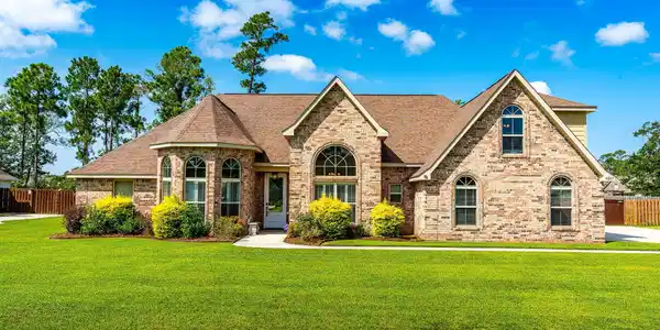 6217 Palmetto Pointe Drive