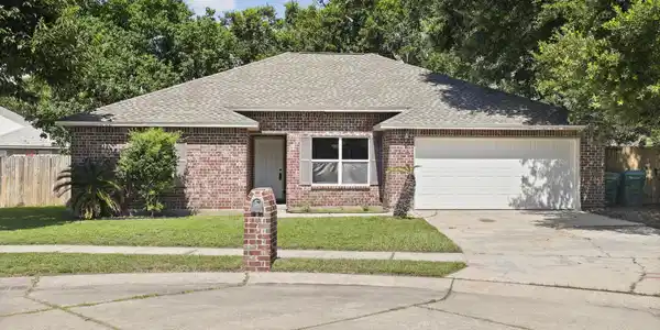 2305 Anniston Oaks Drive