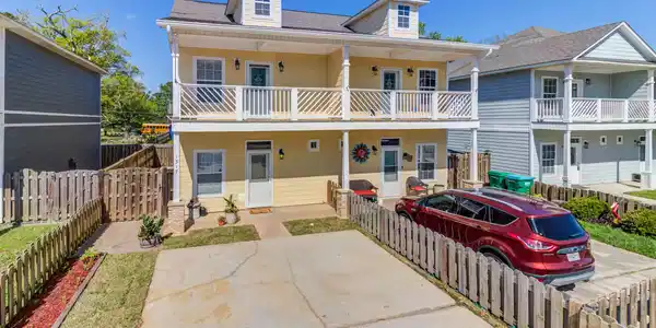 1317 Foxwood Place