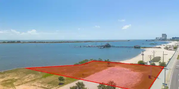 Image 3: Beach Blvd-76z