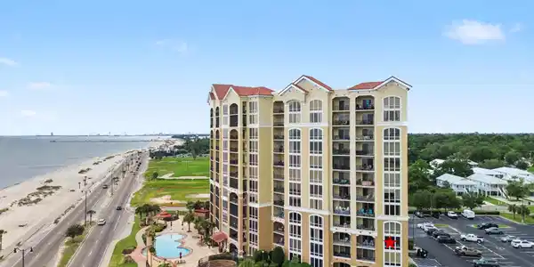 Image 2: DJI_0206