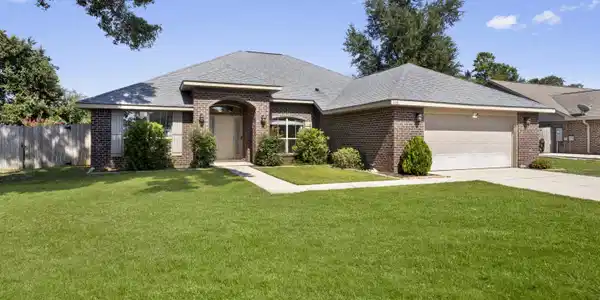 116 Needlerush Place