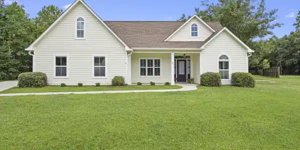 607 Taylor Trail