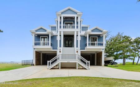4727 E Belle Fontaine Road