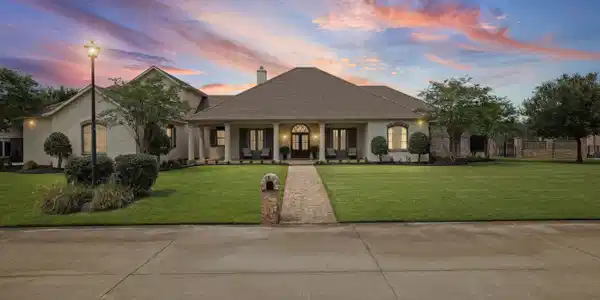214 Old Bay Lane