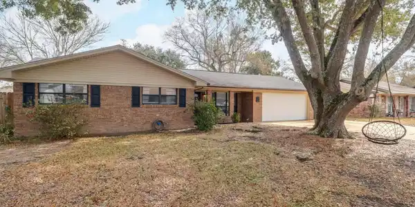 830 Bluewood Drive