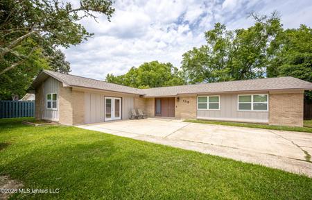 135 La Branche Avenue