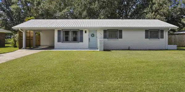 108 Sunhaven Drive