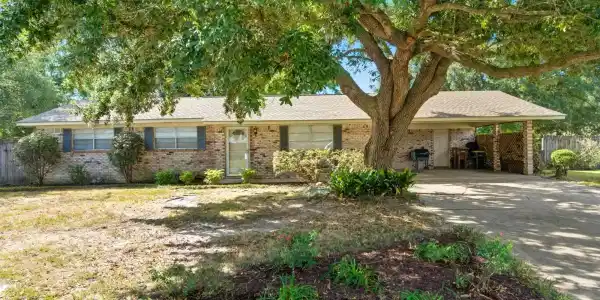 2053 Carolwood Drive