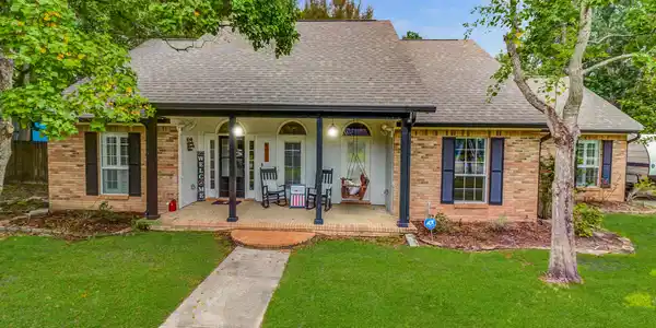 8812 Old Walnut Road