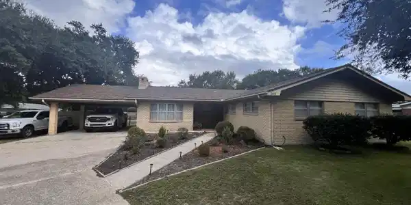 360 Rich Avenue