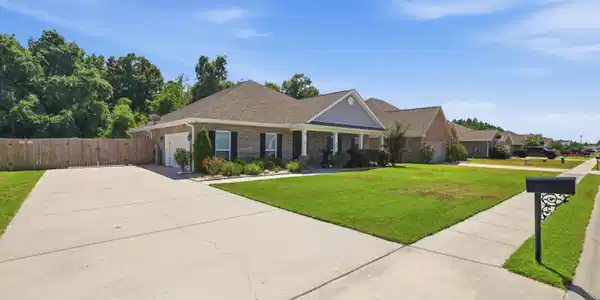 6417 Chickory Way