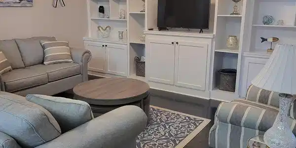 Image 2: Living Room