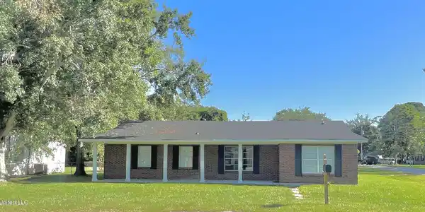 2311 Parsley Avenue