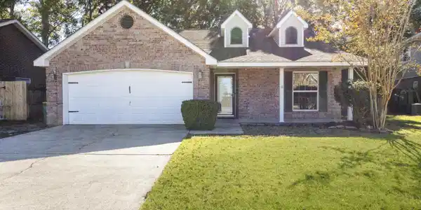 2115 Lauren Drive