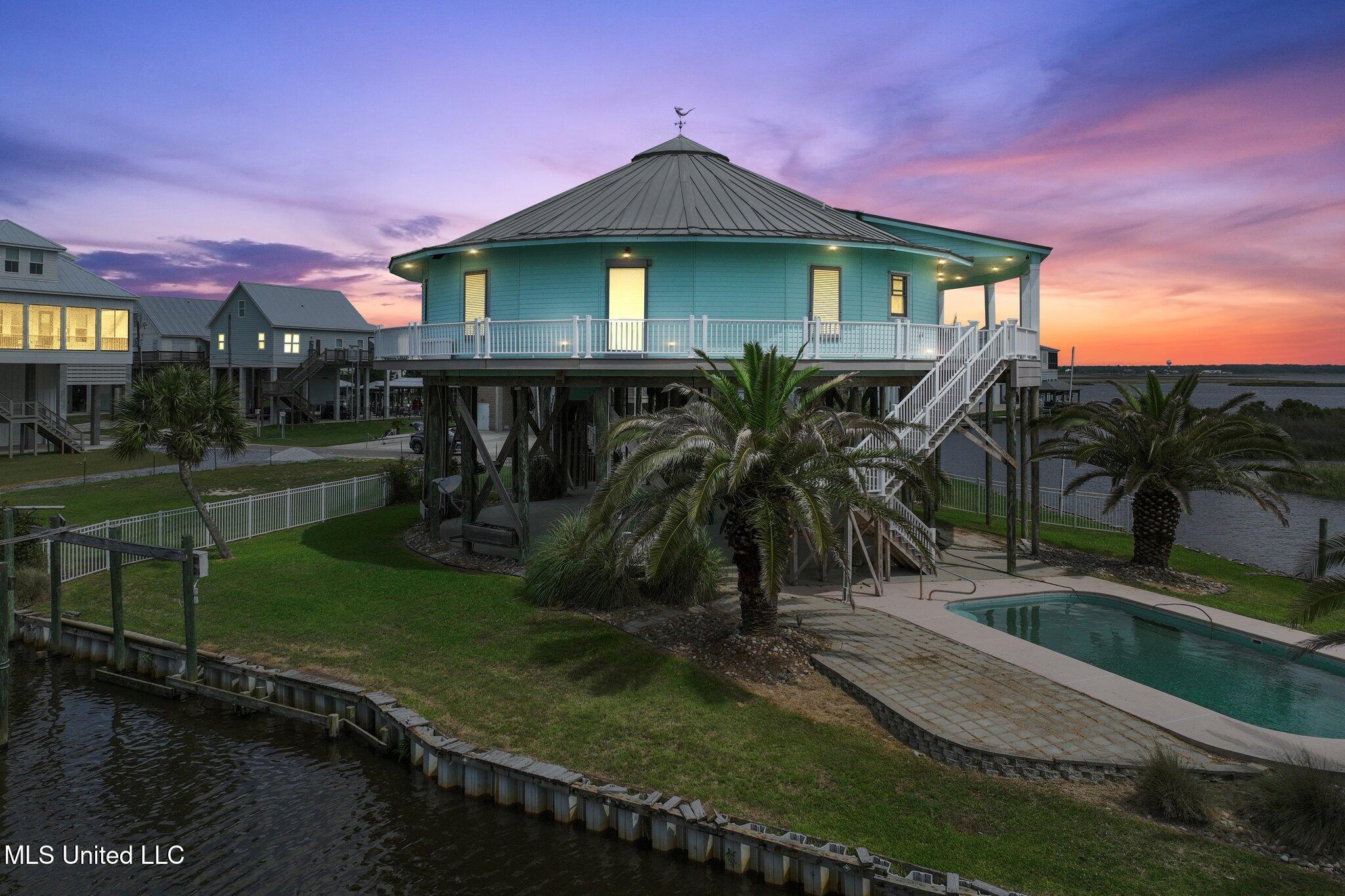 Image 3: twight light