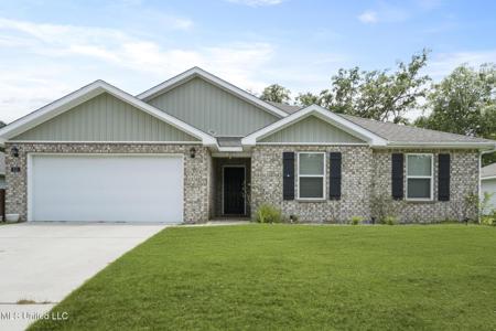 211 Hawthorne Drive