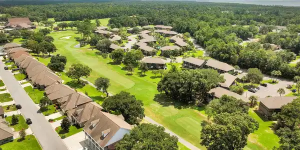 Image 3: 204FairwayVillas-3