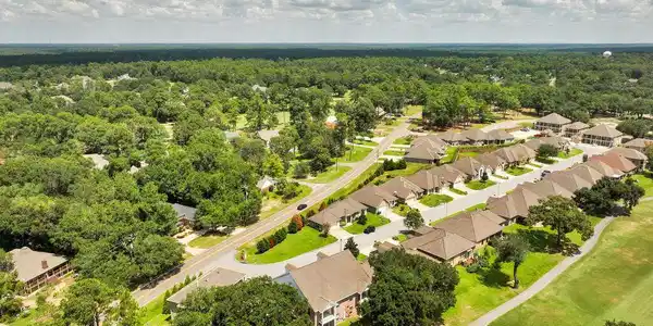 Image 4: 204FairwayVillas-4