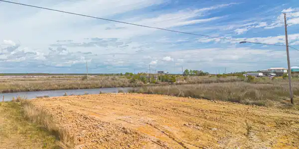 W Bayou Road
