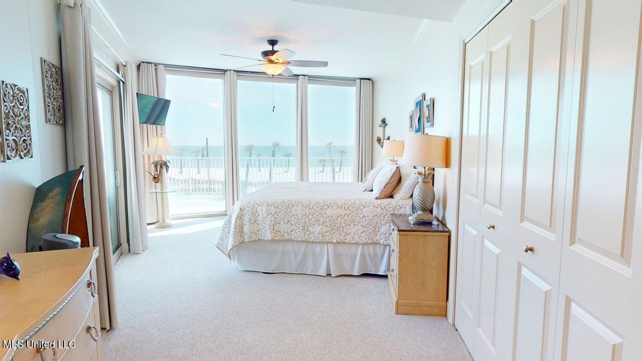 Image 4: 1899-Beach-Blvd-02242026_194425