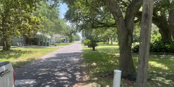 Image 4: Street View