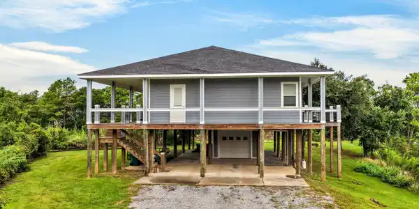 Image 3: 3146GulfviewPl-3