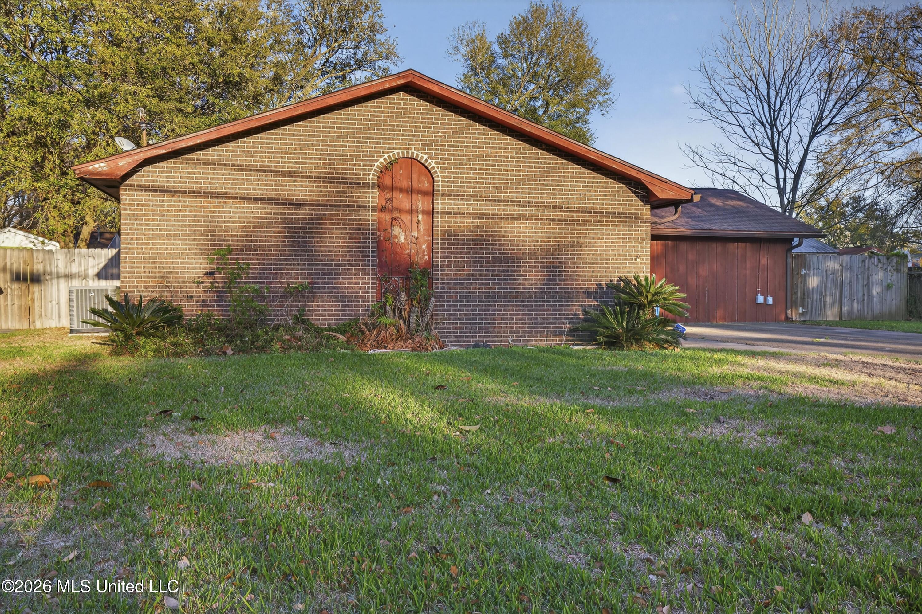 Image 4: 109StennisAve-3