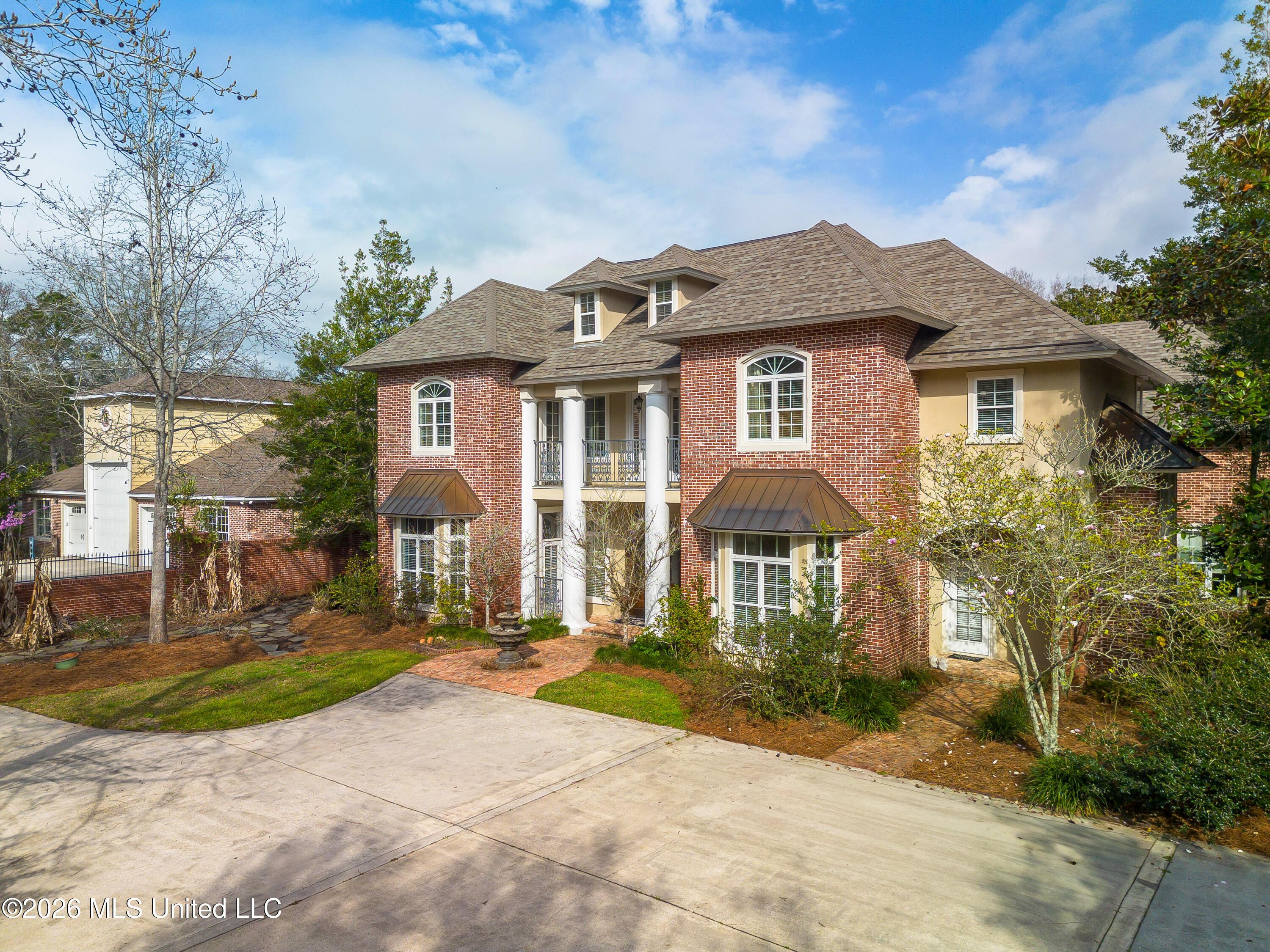 Image 2: Front of Home