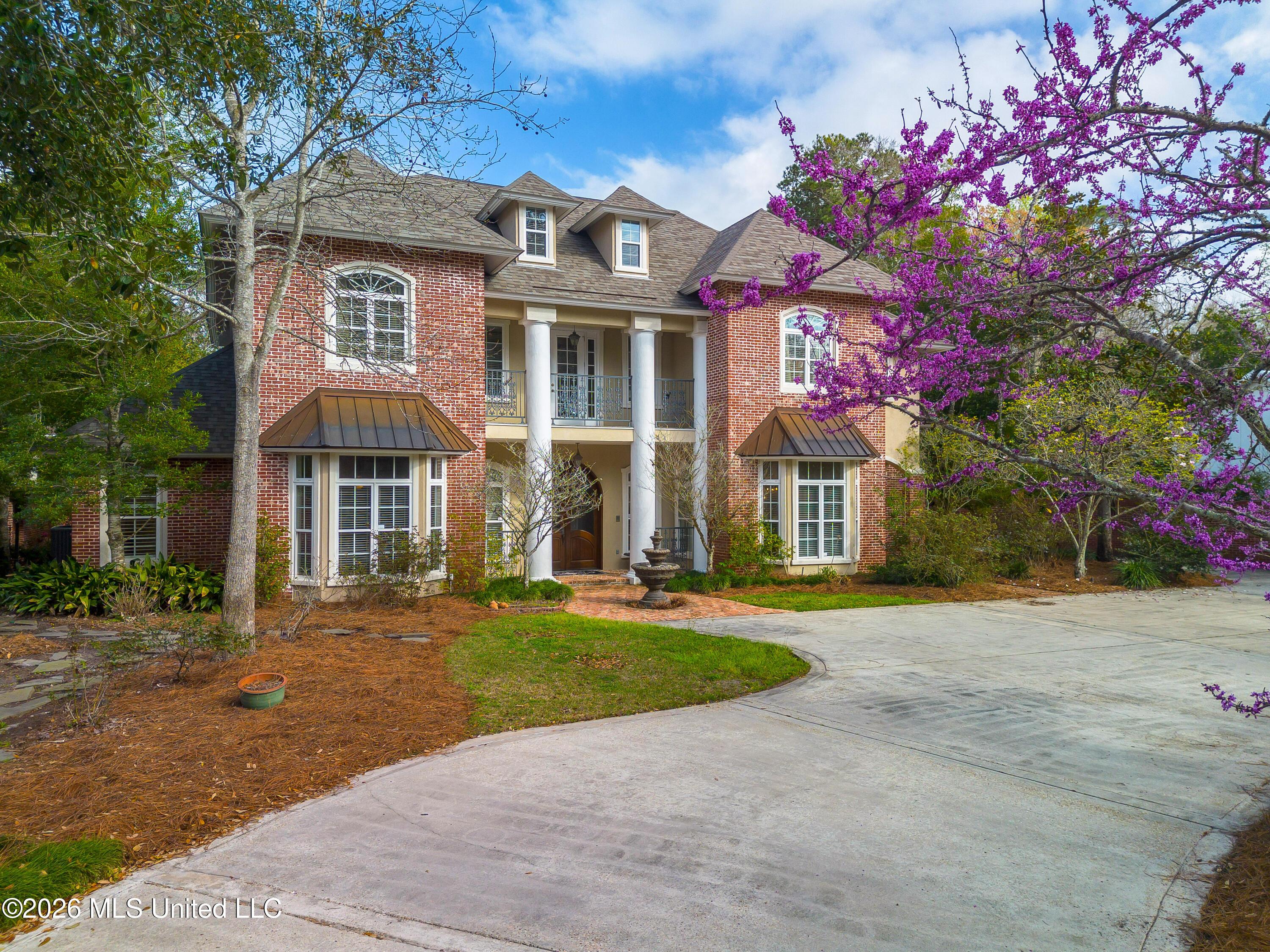 Image 4: Front of home