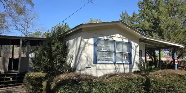 2517 N 9th Street