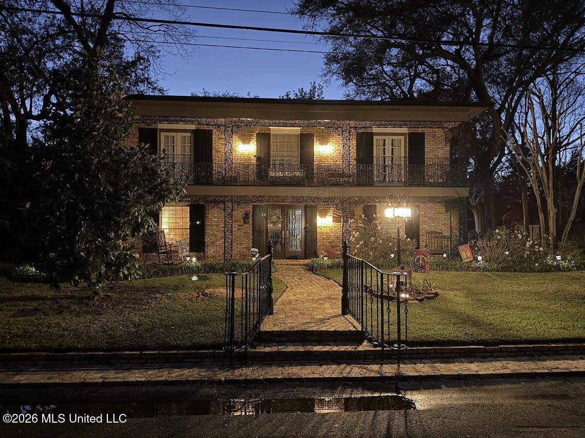 Image 3: Night Photo