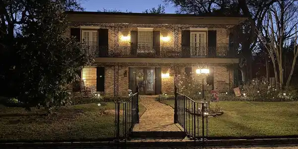 Image 3: Night Photo