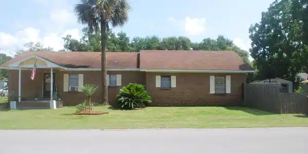 168 Dahlia Street