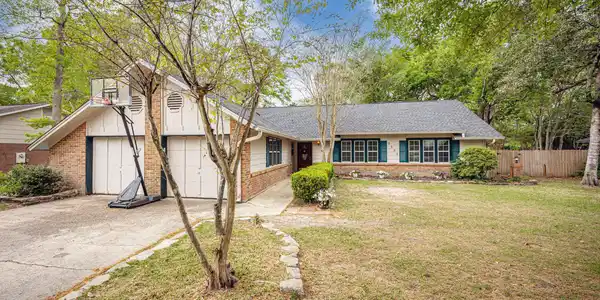 3506 King George Street