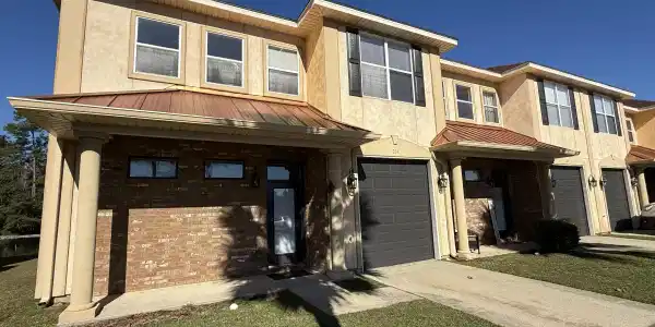 314 Capri Place
