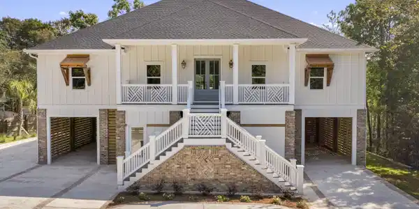 1180 Iola Road