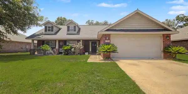 117 Brackish Place