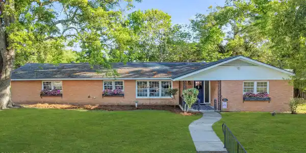 2601 Evergreen Lane