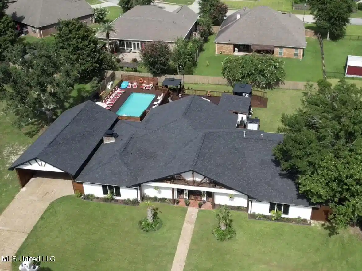 Image 1: Exterior Aerial