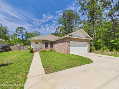 1925 Beachview Drive