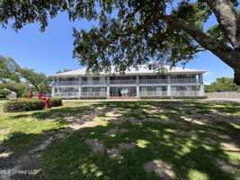 1282 Beach Boulevard