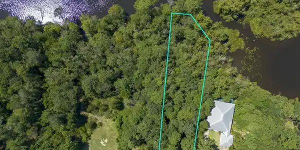 Image 2: DJI_0124-HDR POL1