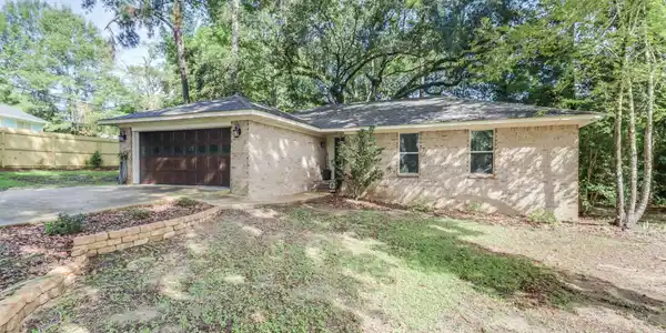 8707 Pine Ridge Court