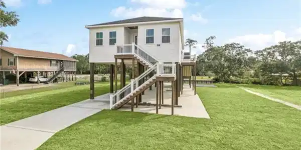 37 Good Street