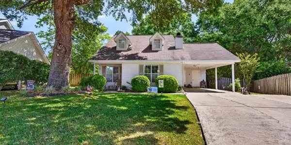 4576 Laurelwood Drive