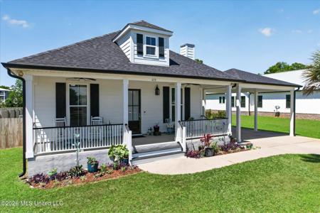 215 White Harbor Road
