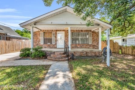 386 Lameuse Street
