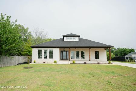 1416 E Beach Boulevard